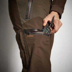 PANTALON CHASSE IMPERMÉABLE RENFORT MARRON 900 BÉCASSE -Magasin D'Équipement De Chasse pantalon chasse impermeable renfort marron 900 becasse 4