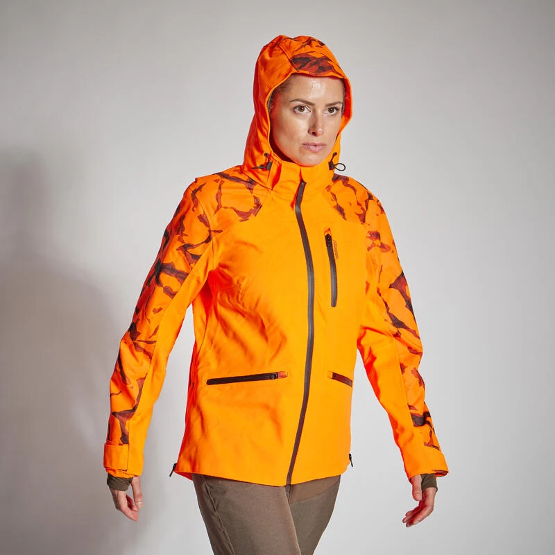 VESTE CHASSE SUPERTRACK FEMME RESISTANTE IMPERMEABLE ORANGE FLUO 500 4 VESTE CHASSE SUPERTRACK FEMME RESISTANTE IMPERMEABLE ORANGE FLUO 500 – Image 2
