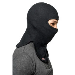 Woolpower Balaclava Merino 400 - Noir -Magasin D'Équipement De Chasse woolpower balaclava merino 400 noir 2